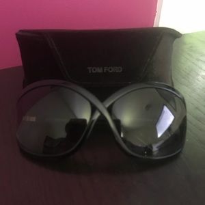 Authentic Tom Ford Sandra Sunglasses